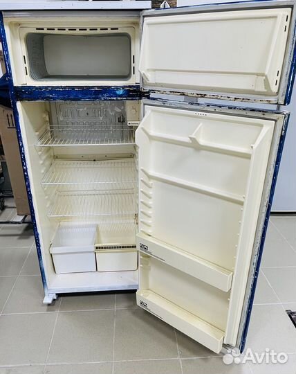 Холодильник