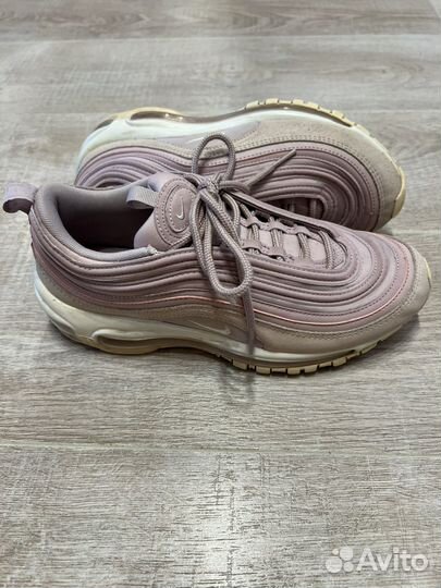 Кроссовки nike женские