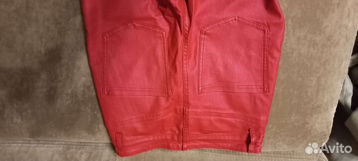 Джинсы новые