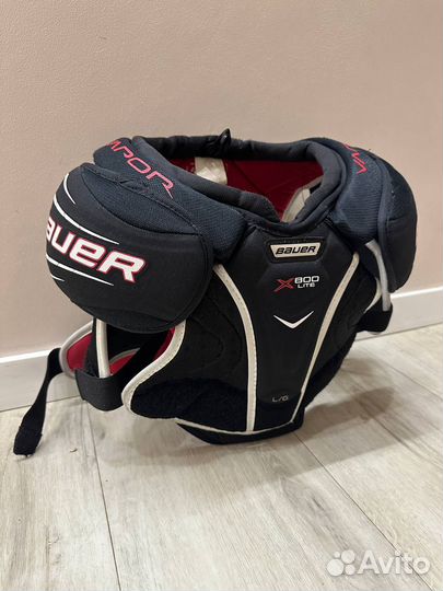 Нагрудник хоккейный Bauer