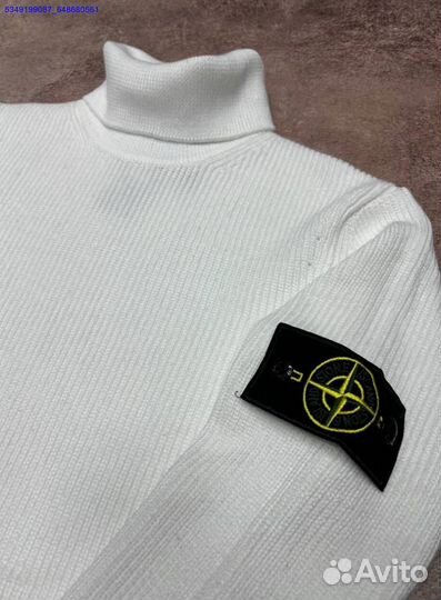 Белый джемпер Stone Island для повседневного стиля