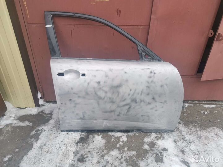 Дверь правая передняя Infiniti fx35/45