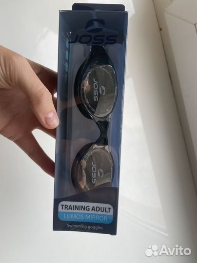 Очки для плавания