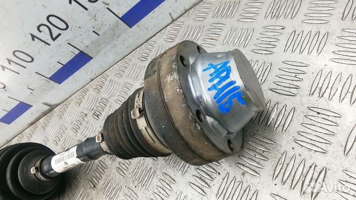 Полуось передняя левая (приводной вал, шрус)