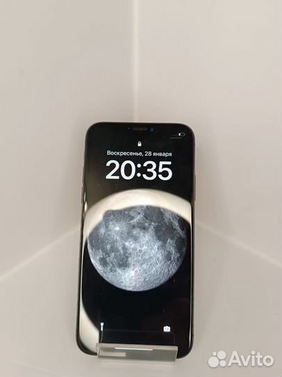 iPhone X, 64 ГБ