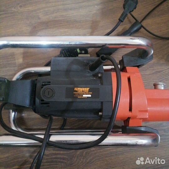 Привод глубинного вибратора Grost vgn 1500