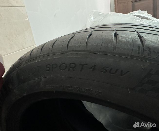 Michelin Pilot Sport 4 SUV 275/45 R21 и 315/40 R21