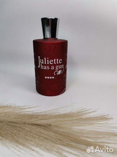 Juliette Has A Gun mmmm