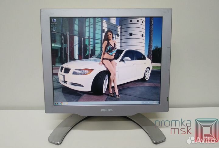 Мониторы в количестве 17