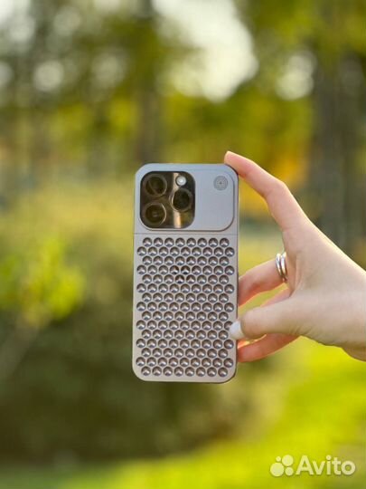 Алюминиевый Чехол на iPhone 13/13 Pro/14