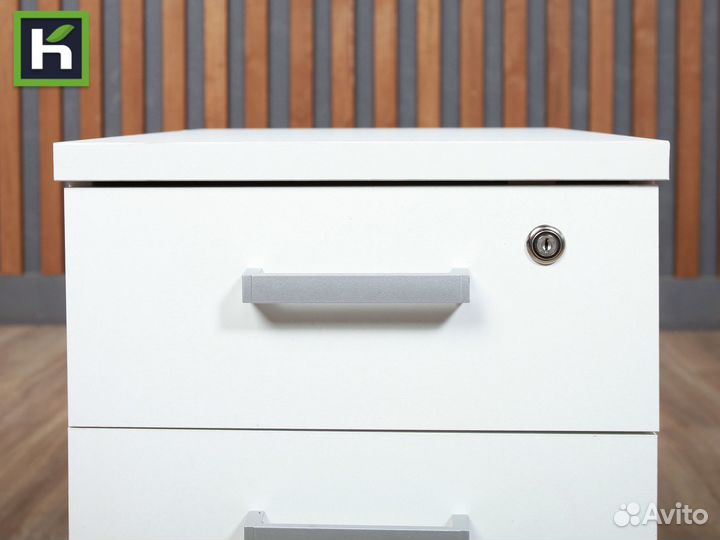 Тумба выкатная / Мобильная тумба