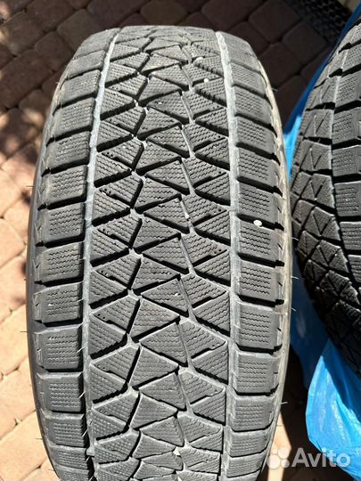 Bridgestone Blizzak DM-V3 235/60 R18 107S