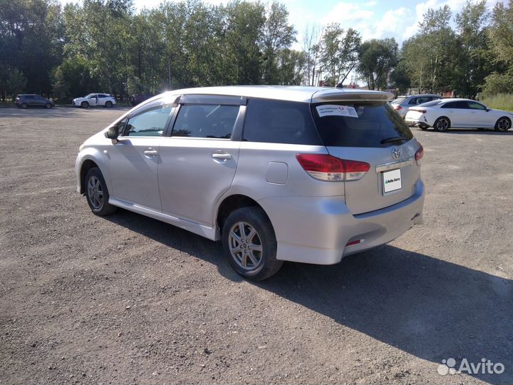 Toyota Wish 1.8 CVT, 2010, 150 000 км