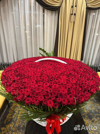 Роза 101, роза, гортензия, пионовидная роза