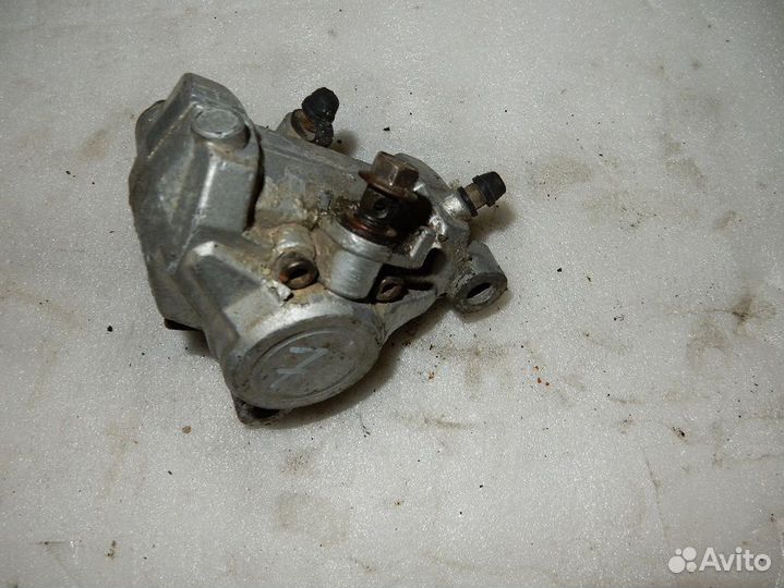 Тормозной суппорт №7 Yamaha diversion400