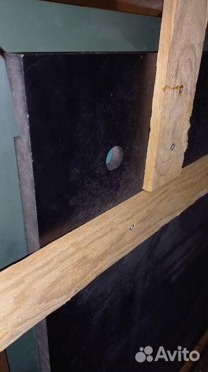 Зеркало настенное