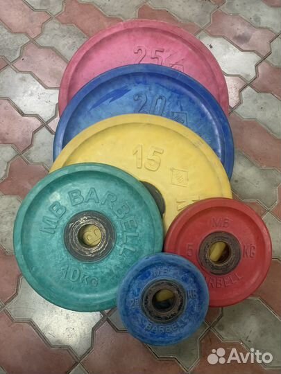 Стойка для штанги, штанга, блины, гантели