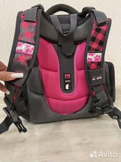 Школьный рюкзак hummingbird