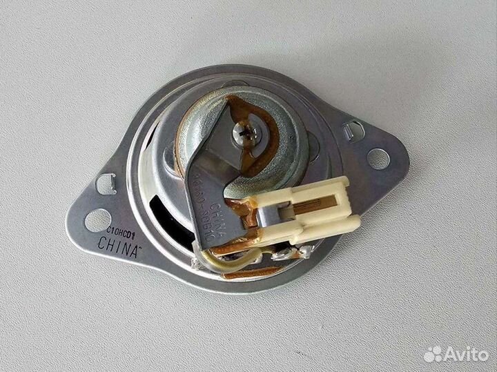 Lexus GS300 динамик в торпеду центральный