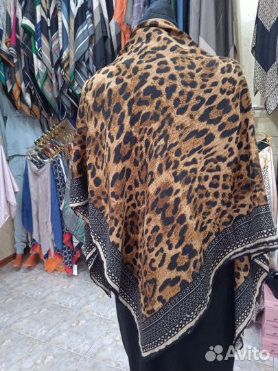 Шарфы платки палантины