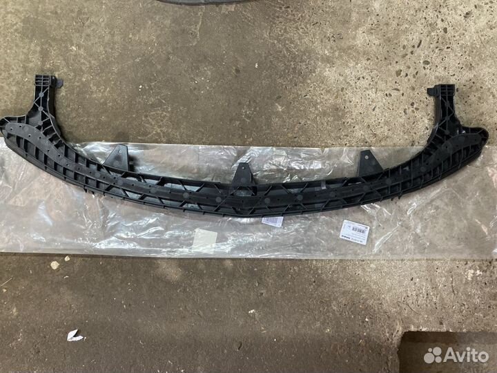 Ограничитель столкновения переднего бампера