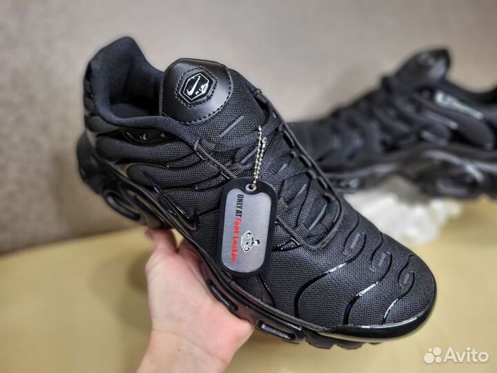 Кроссовки мужские Nike Air Max Tn Plus