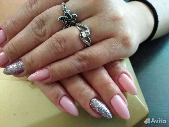 Маникюр, шелак
