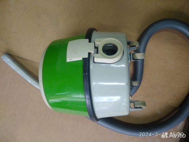 Пылесос Тайфун