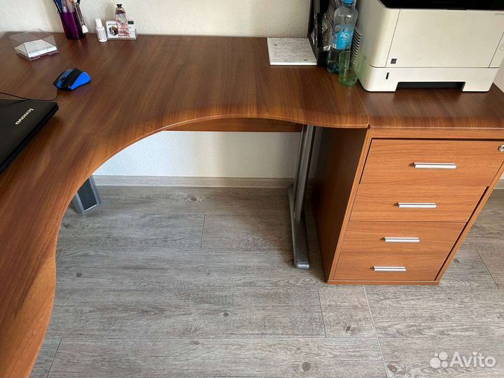 Офисная мебель бу