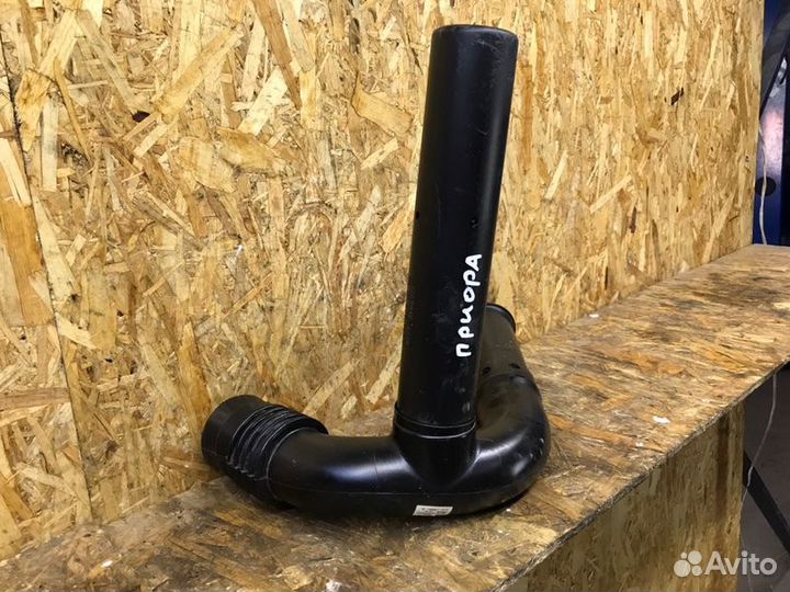 Патрубок впускной системы LADA Priora седан 1.6