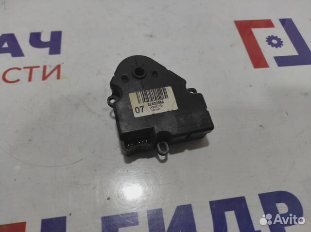 Моторчик заслонки отопителя Cadillac Escalade III