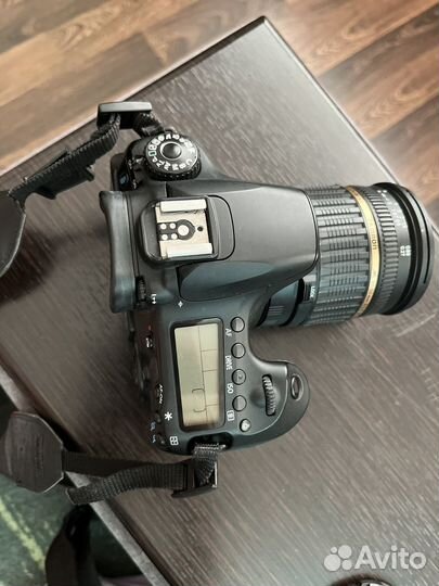 Зеркальный фотоаппарат canon 60d