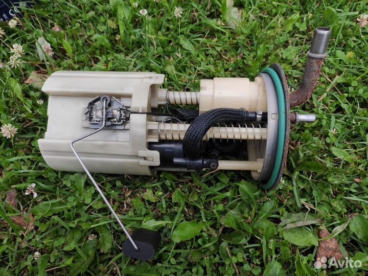 Насос топливный + новый датчик топлива Trailblazer