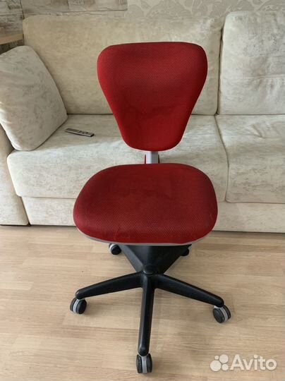 Ортопедический стул для школьника