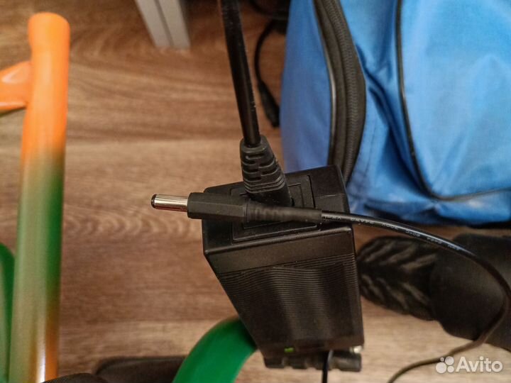 Зарядное устройство для электросамоката