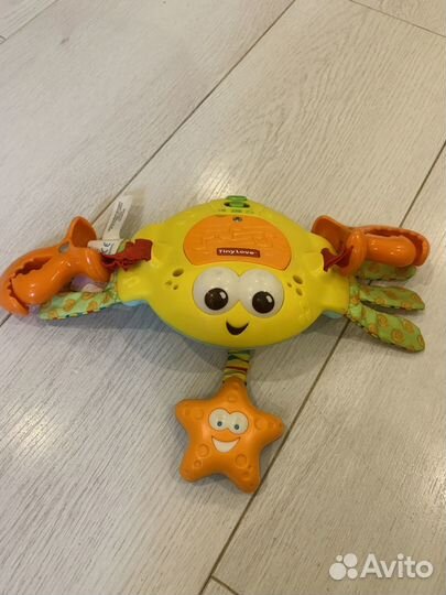 Игрушка подвеска tiny love Краб Себастьян