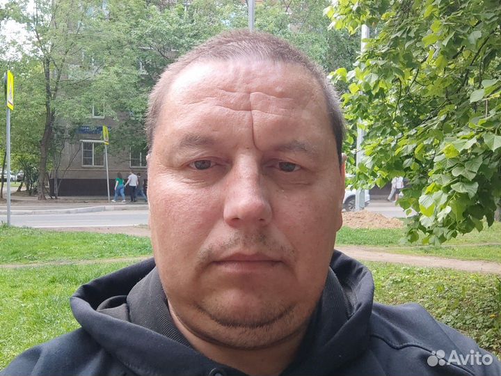 Электрик электромонтер