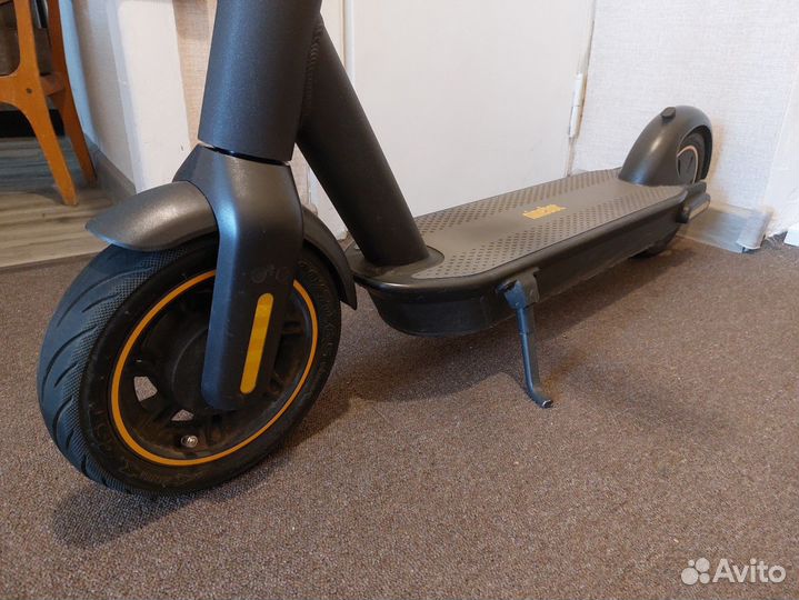 Ninebot KickScooter Max G30 электросамокат