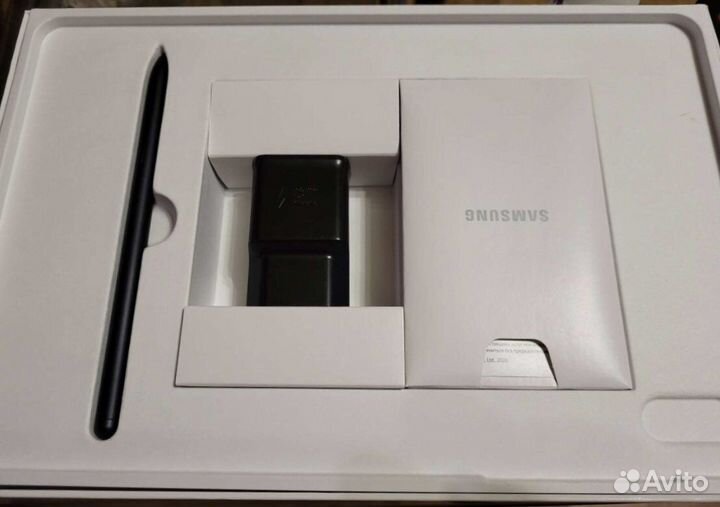 Samsung galaxy Tab S7 SM-T875