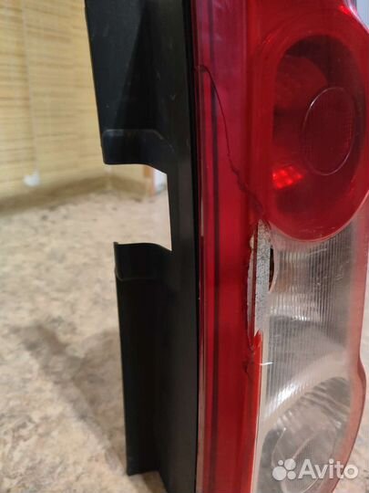 Задний правый фонарь LADA largus