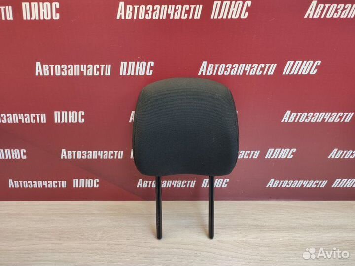 Подголовник задний Renault Logan Stepway
