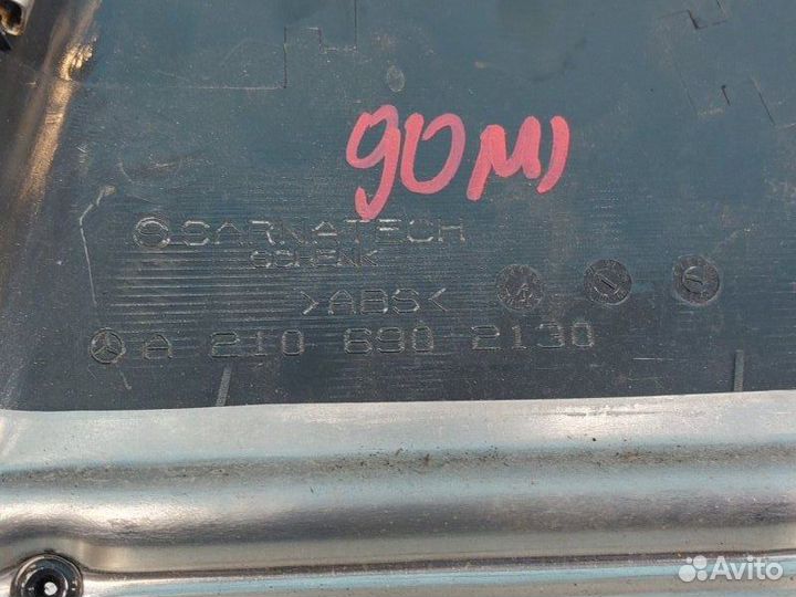 Накладка стойки салона Mercedes-Benz E-Class W210