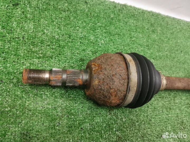 Привод передний левый Chevrolet Cruz седан 1.6