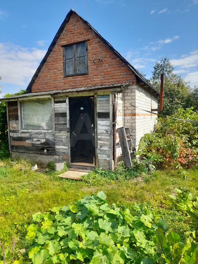 Дача 16 м² на участке 5 сот.