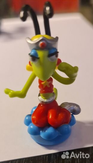 Игрушки из киндера