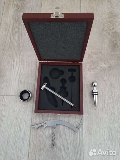 Набор для вина 4 предмета