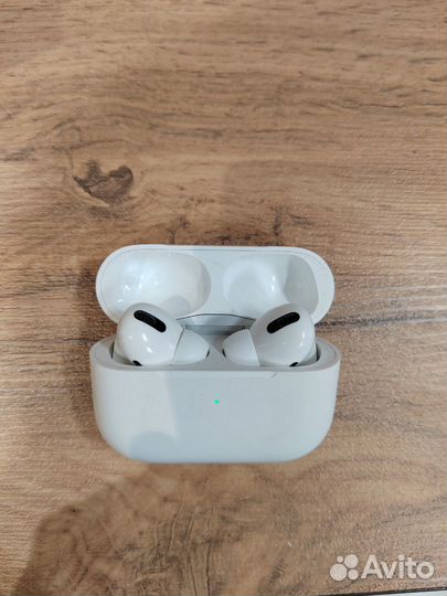 Беспроводные наушники Apple AirPods Pro 2 (120)