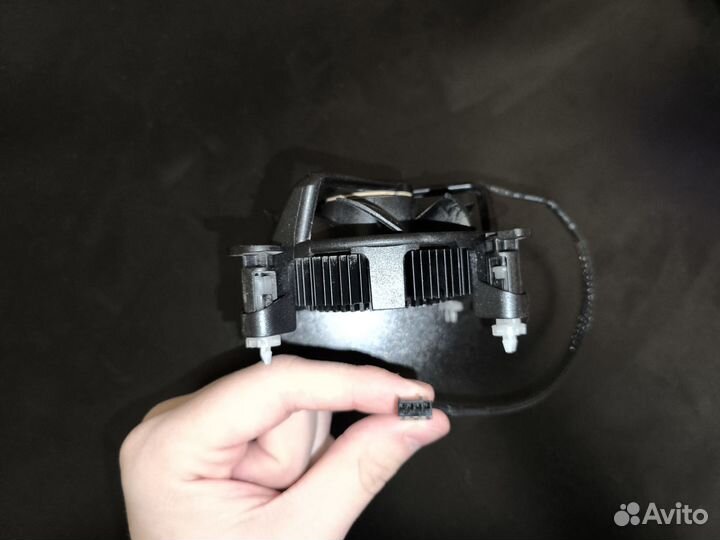 Кулер Intel LC1156
