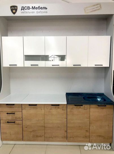 Кухонный гарнитур угловой