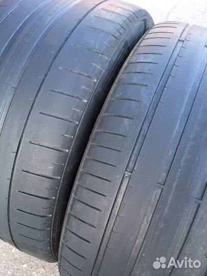 Pirelli P Zero PZ4 275/45 R21 и 315/40 R21